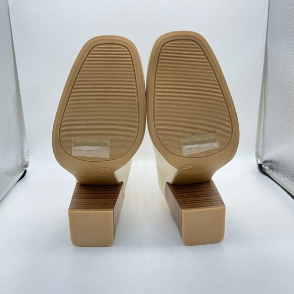 Journee Collection Womens Western Boots Size 7.5 Cowboy Ivory Ankle Boots New - Picture 12 of 14